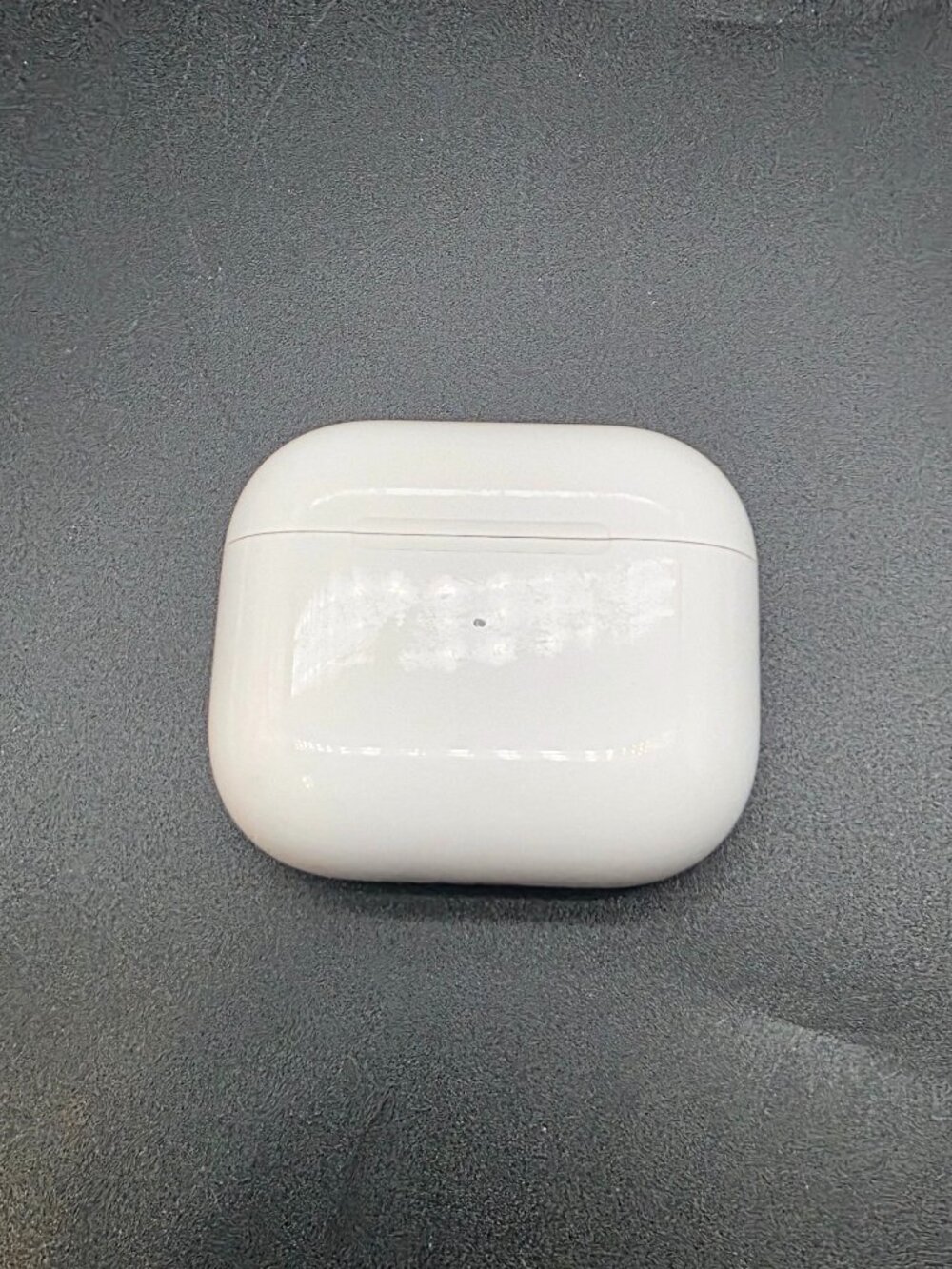 Apple AirPods 3rd Gen Charging Case A2566 – OEM Genuine MagSafe Replacement Test